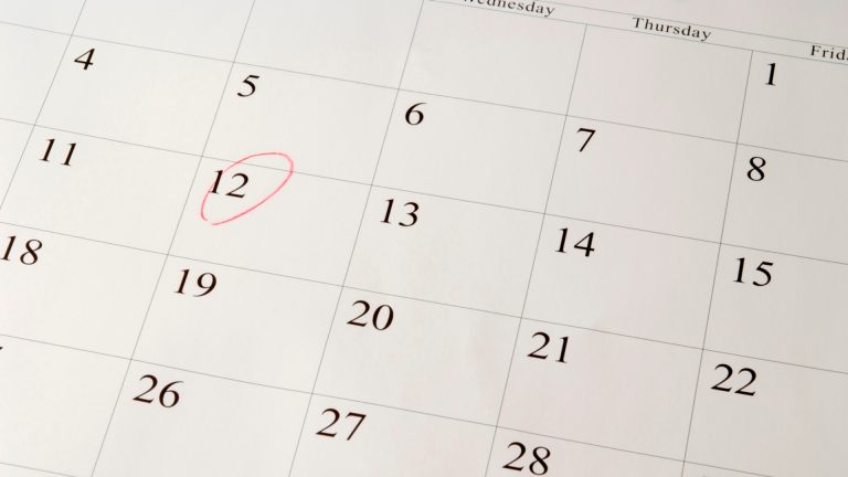date-circled-on-calendar