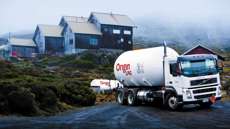 gas-truck-refilling-tank